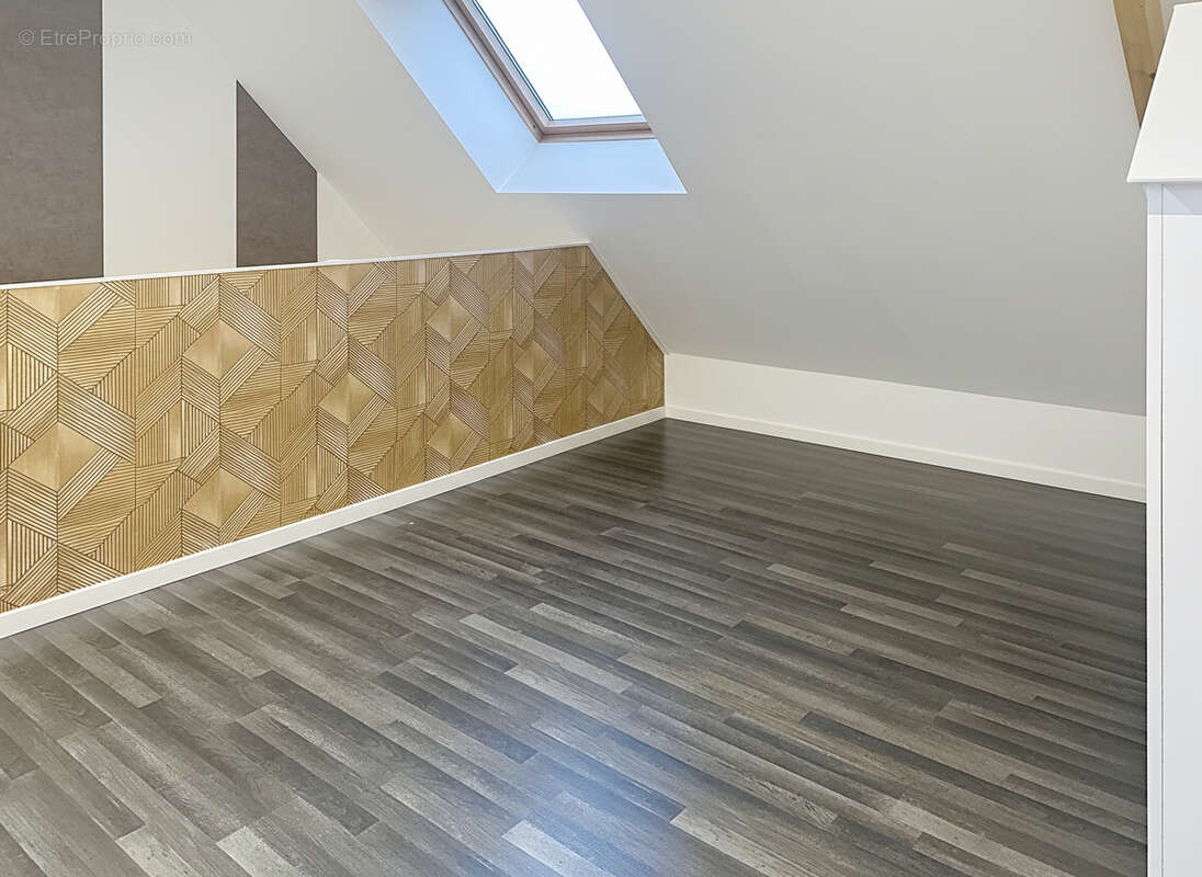 Maison à SAINT-CHRISTOPHE-DU-FOC