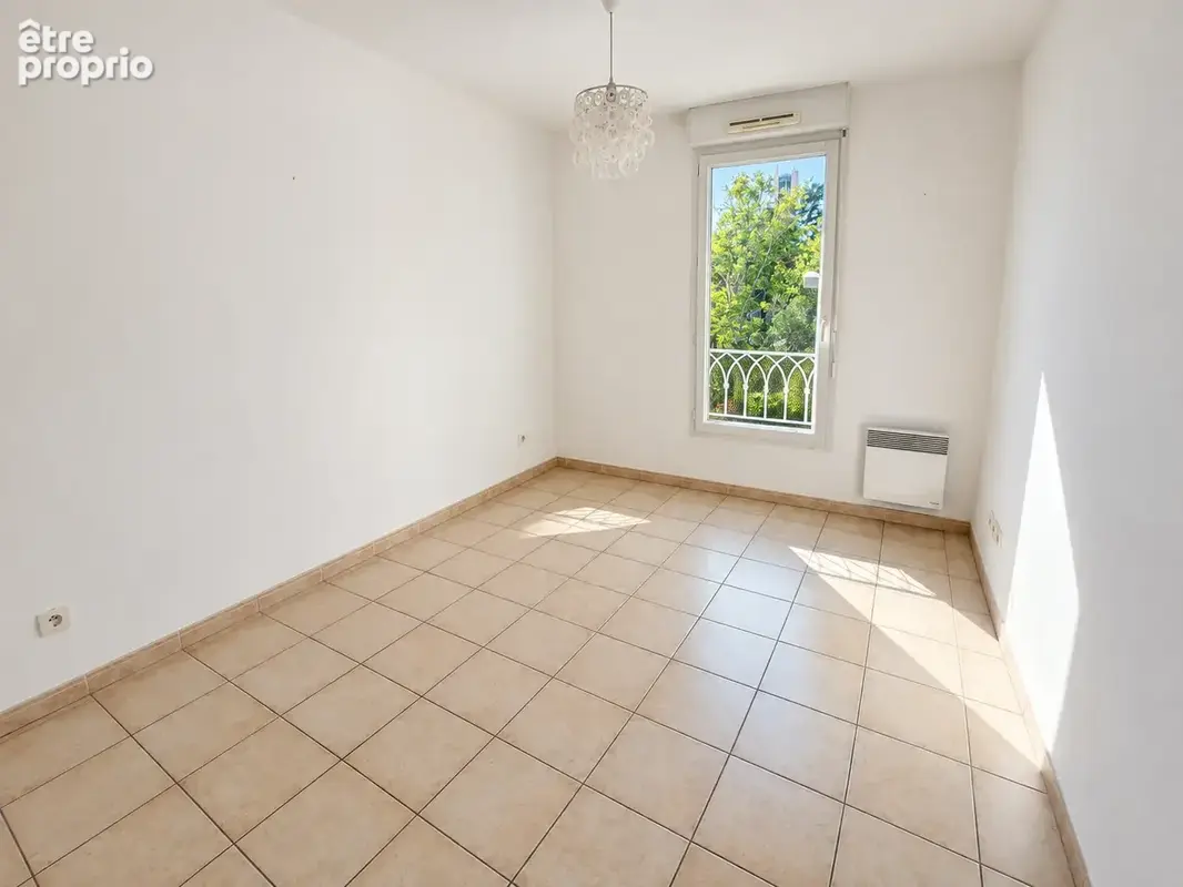 Toulon - saint jean - appartement type 2 -terasse - parking - photo 7