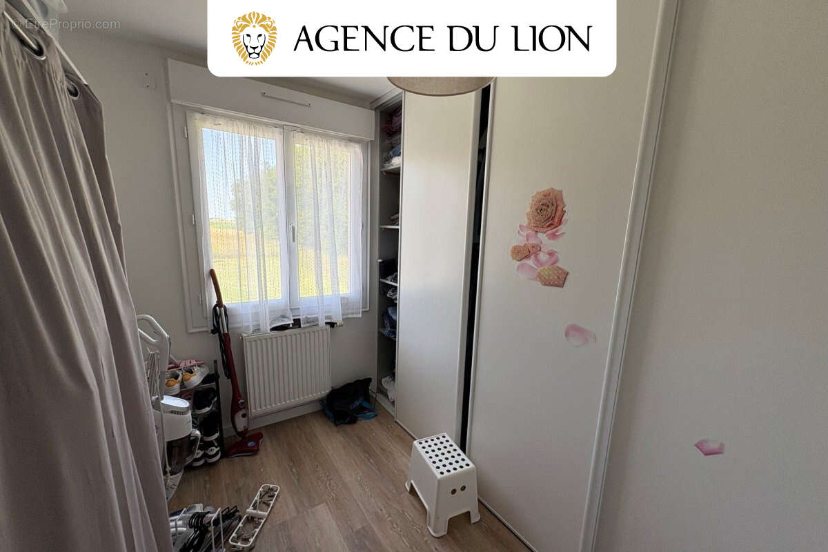 Maison 6 pièces 4 chambres sous sol total - photo 8