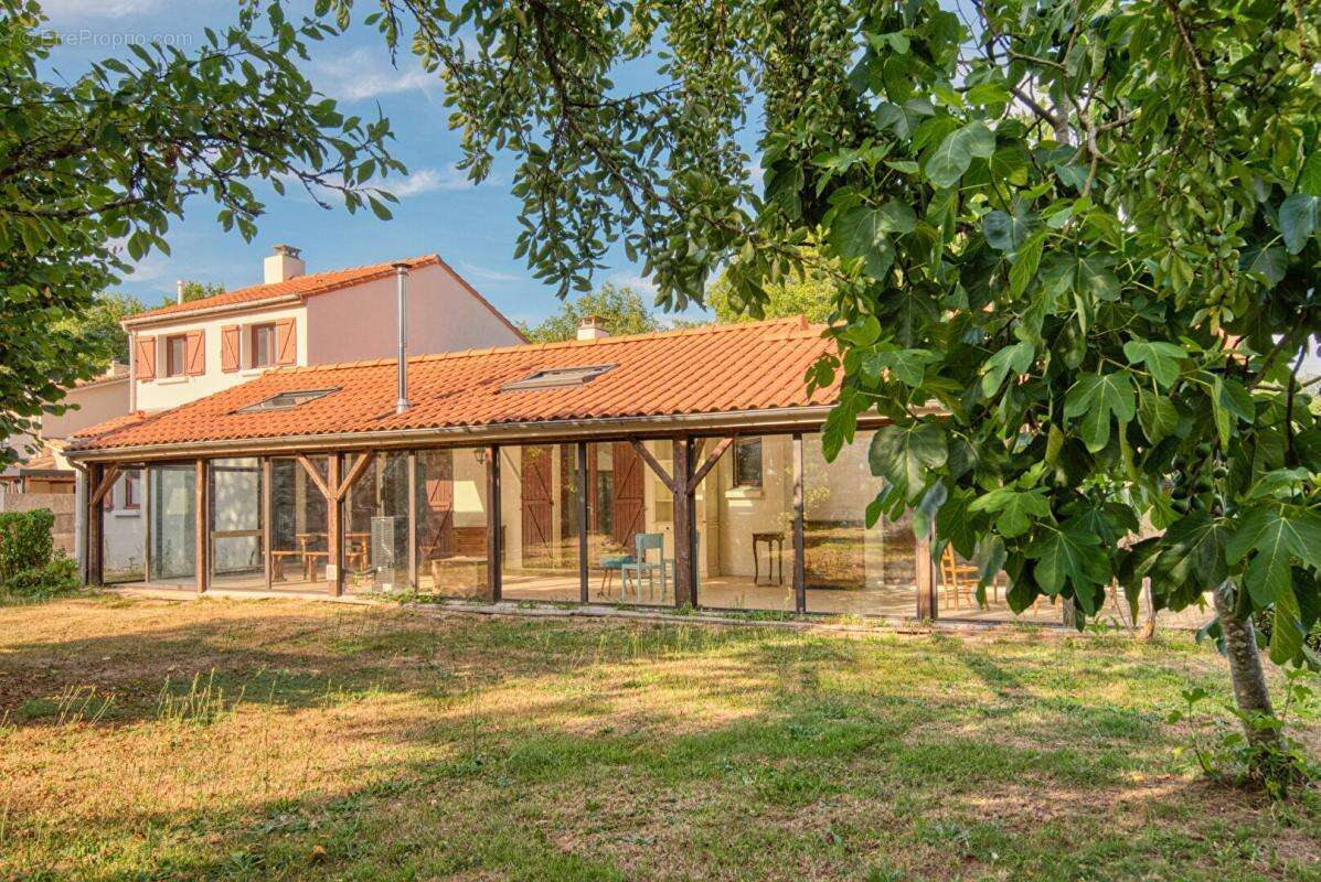 Maison à CHATEAU-THEBAUD