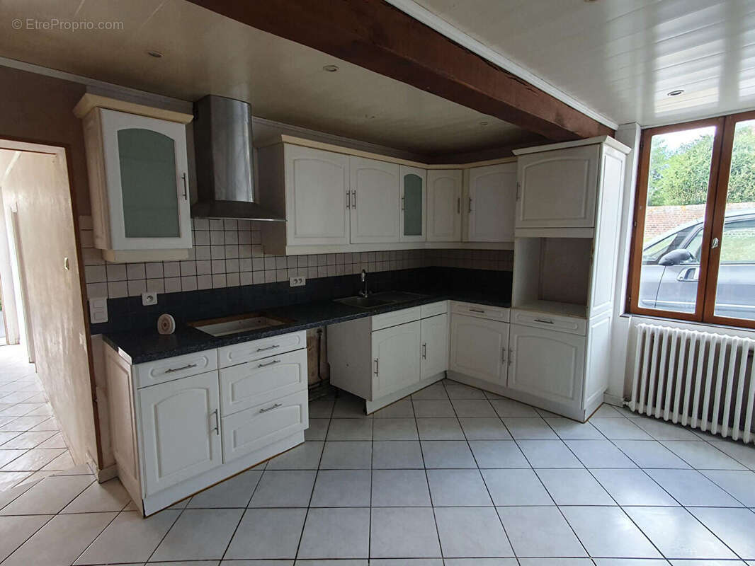 Maison Brissy Hamegicourt 7 pièce(s) 162 m2 - photo 17