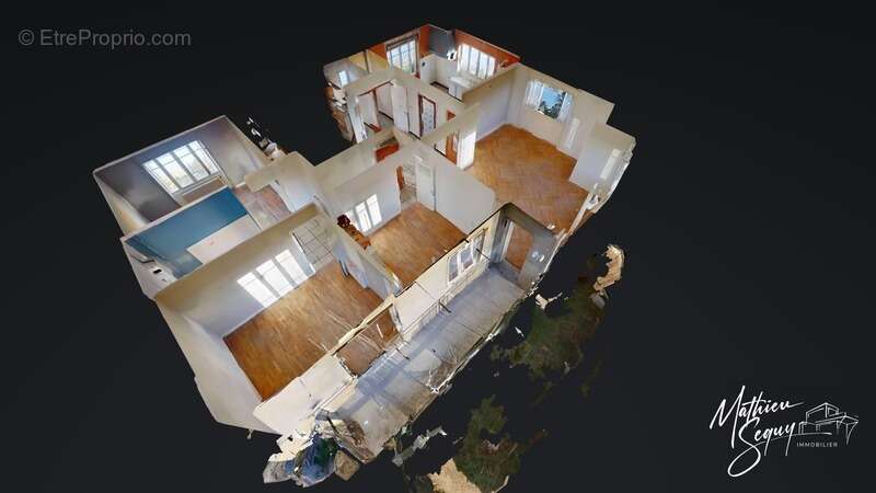 Appartement à CHARBONNIERES-LES-BAINS