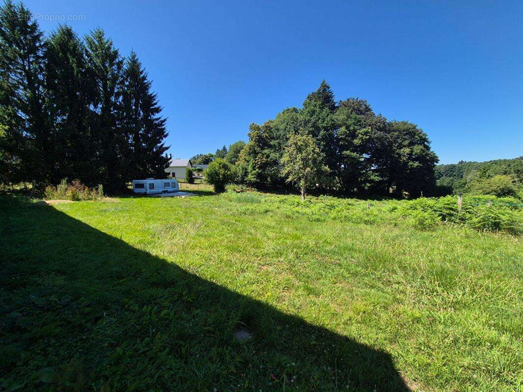 Maison à ROSIERS-D&#039;EGLETONS