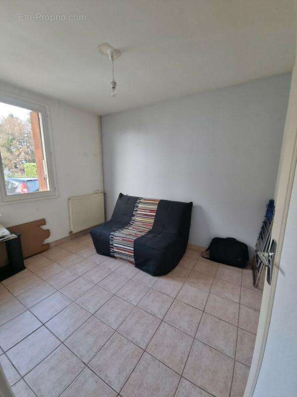 Maison à LES BORDES