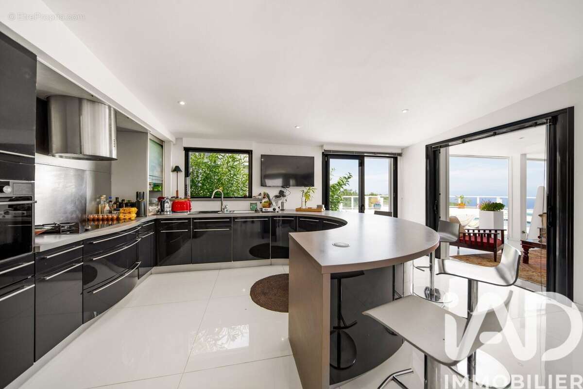 Photo 7 - Maison à SAINT-DENIS