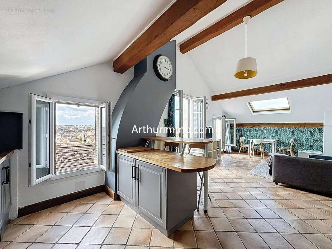 Appartement à VILLENEUVE-SAINT-GEORGES
