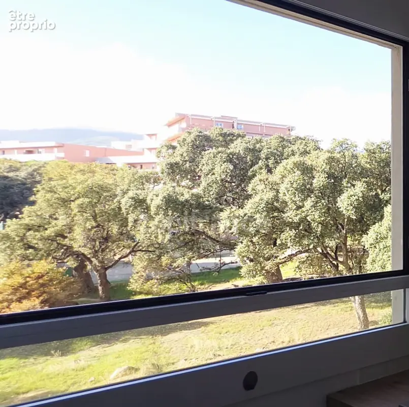 Appartement à vendre T2  libre de suite BASTIA SUD vue imprenable - photo 10