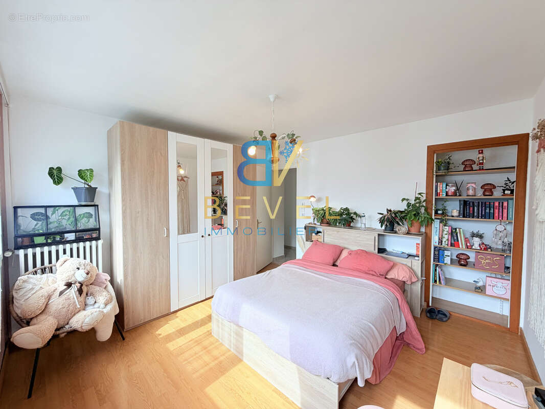 Appartement à SAINT-JEAN-DE-MAURIENNE