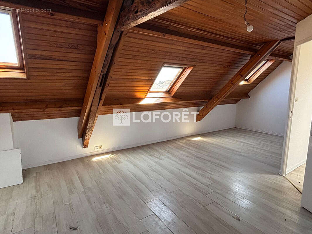 Immeuble Etaples de 242 m2 - photo 3