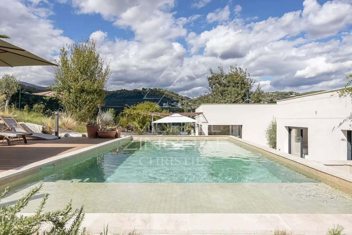 Maison à LA COLLE-SUR-LOUP