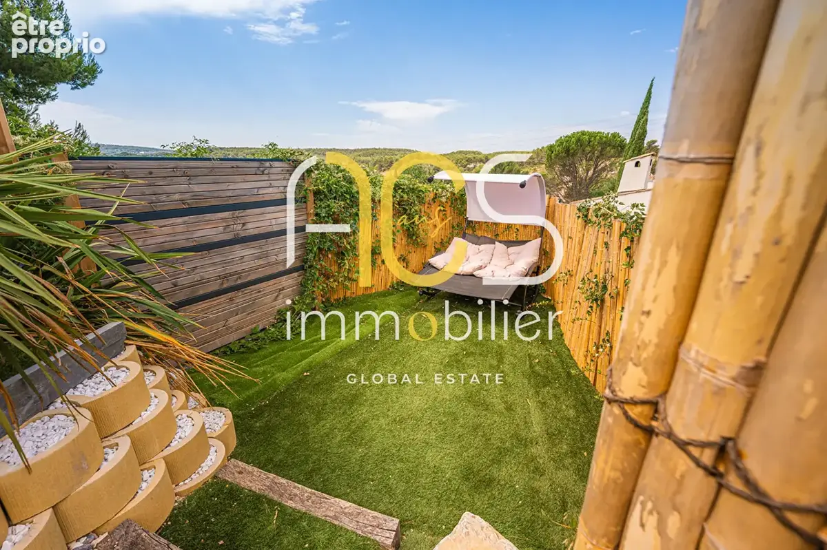 Achat Vente Villa Type 5 185m² Extérieur Jardin Piscine Garage - photo 9
