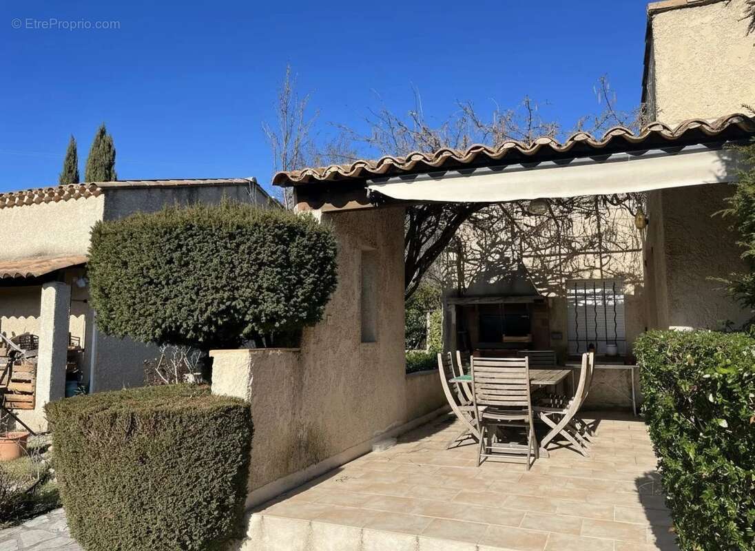 Maison à PUGET