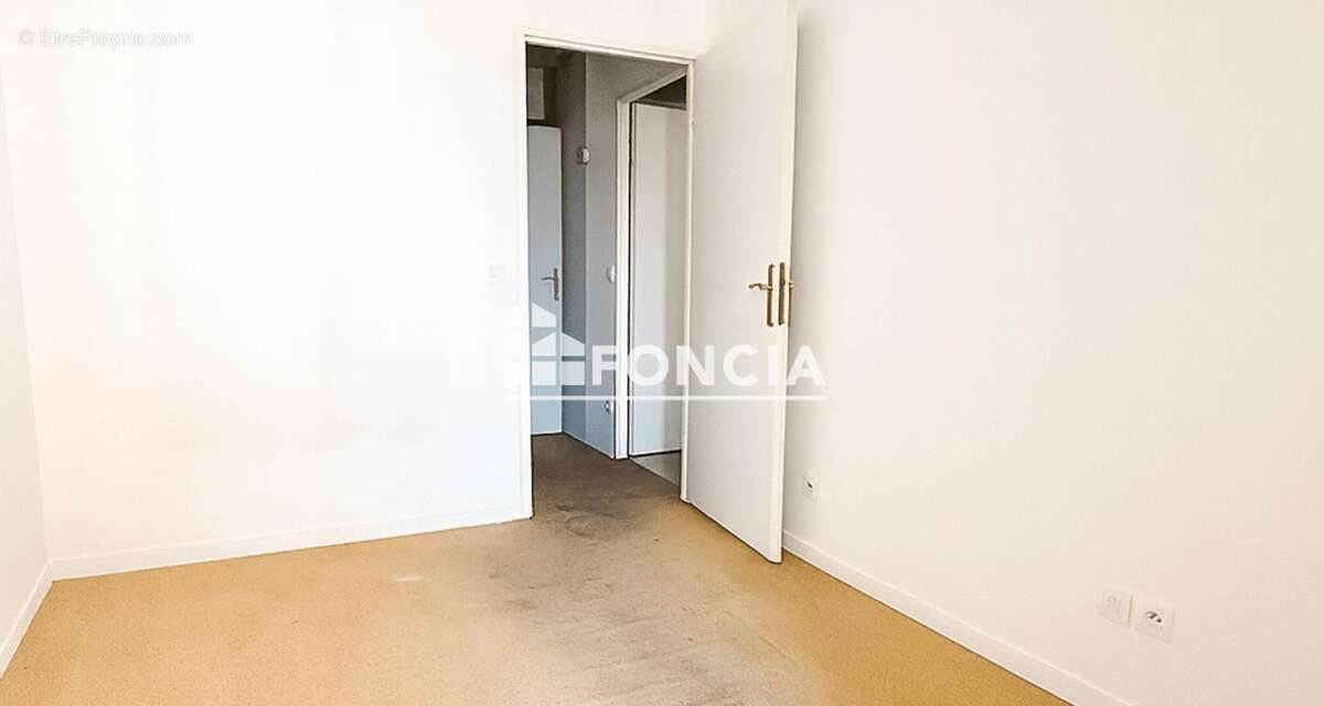 Appartement à COULOMMIERS