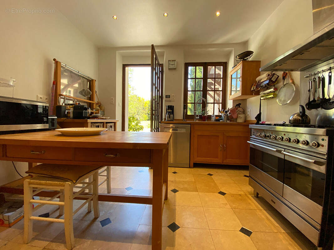 Maison à MONTFORT-L'AMAURY