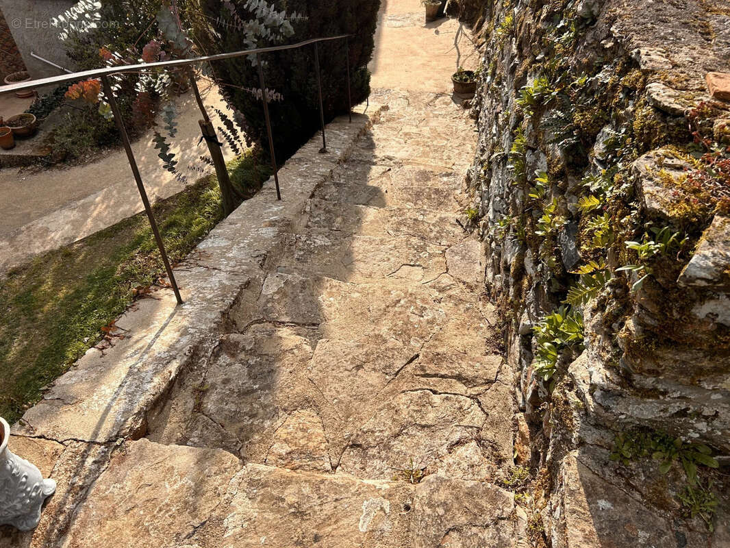 Maison à SAINT-BENOIT-DU-SAULT