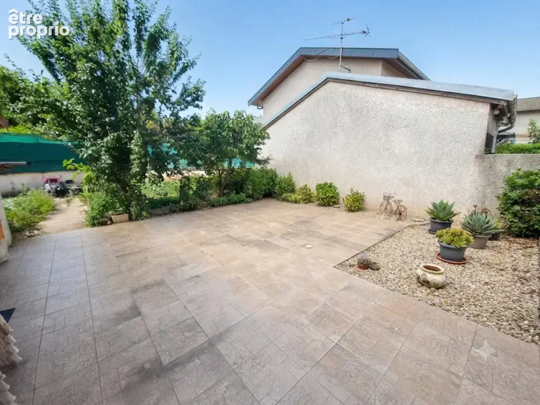 Maison 122 m² à Rumilly  - photo 3