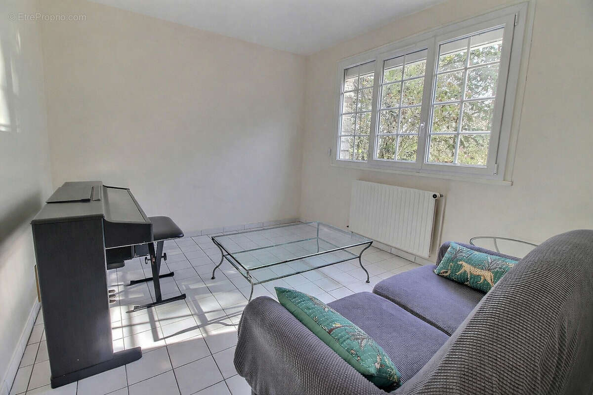 Maison à NOGENT-LE-ROI