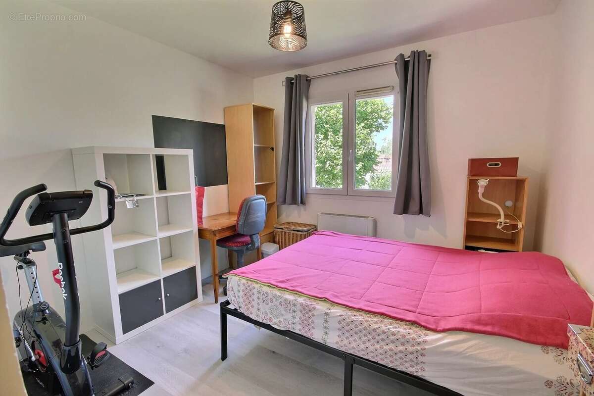 Maison à SAINT-LATTIER