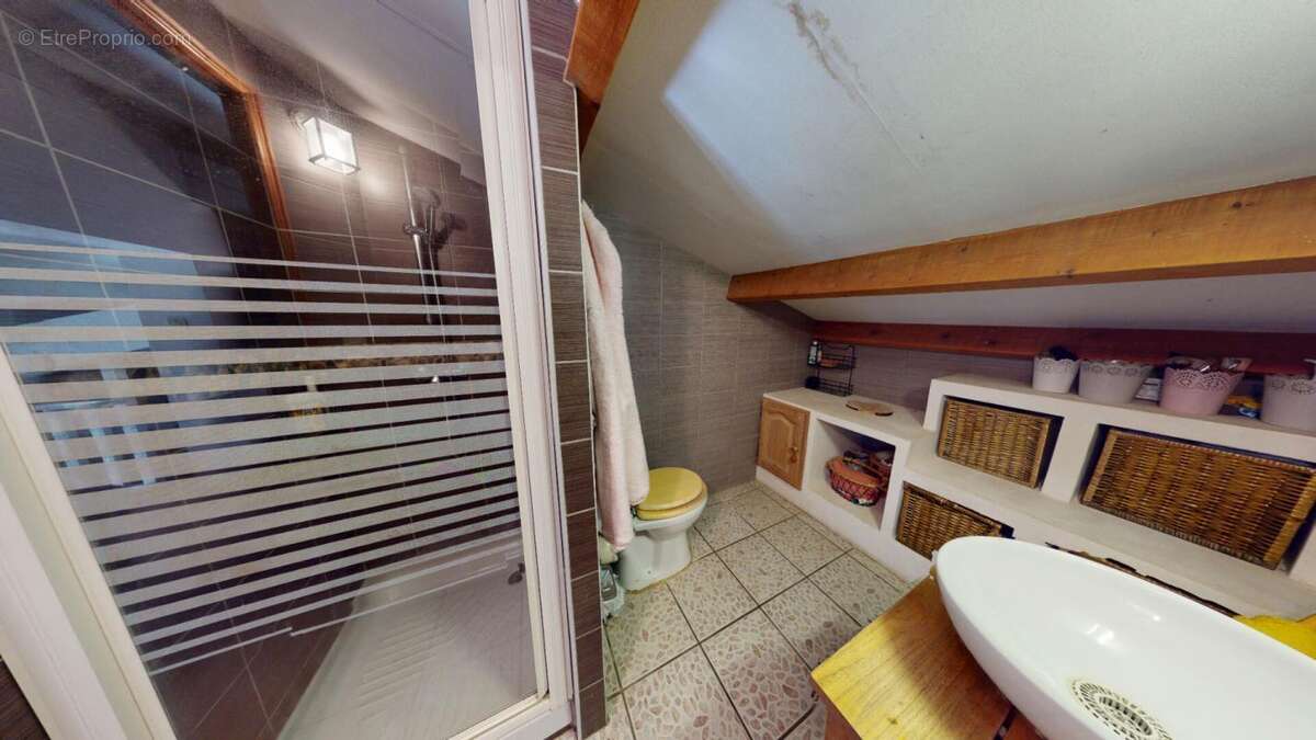 Maison à VILLELONGUE-DELS-MONTS