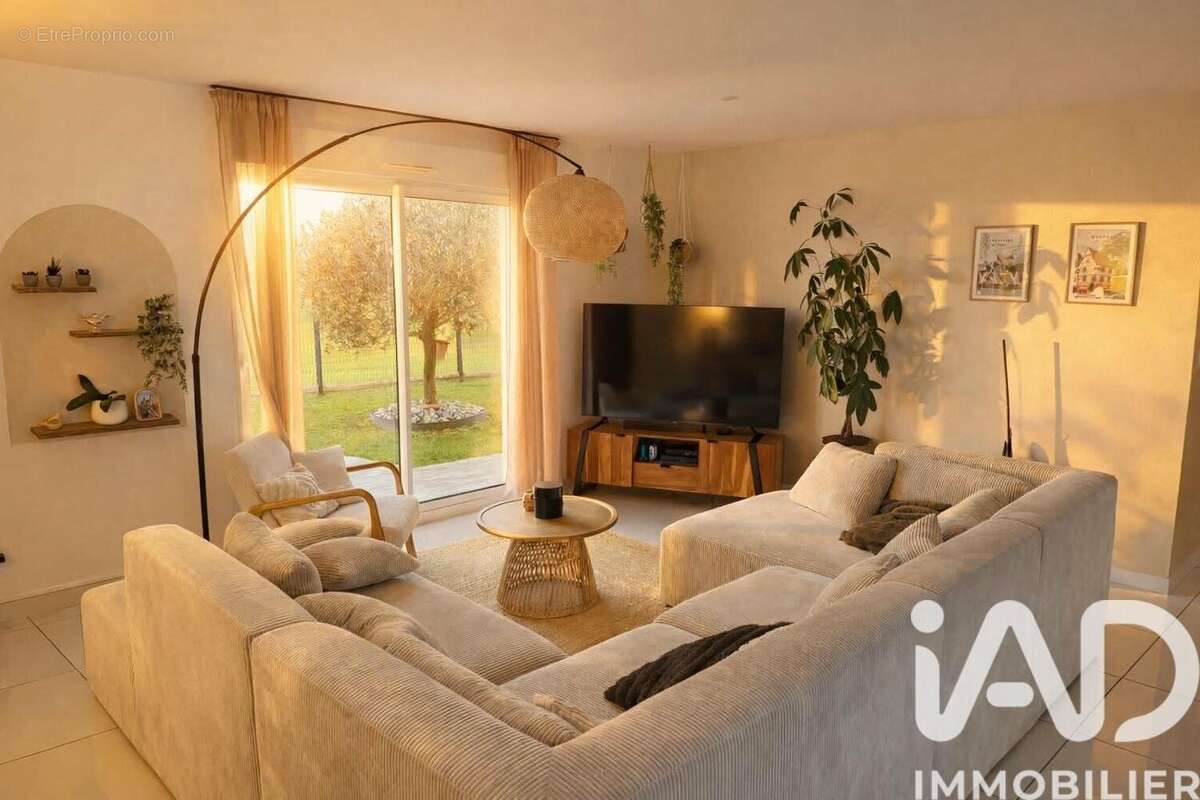 Photo 3 - Maison à BOURGES