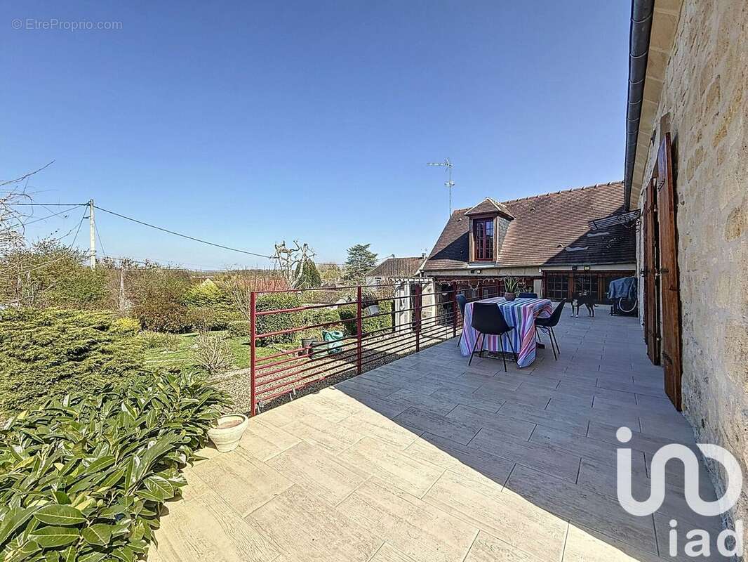 Photo 2 - Maison à PONTPOINT