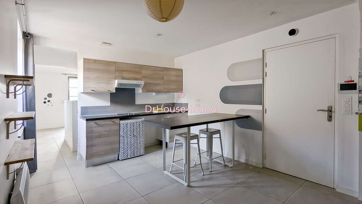 Appartement à LYON-9E