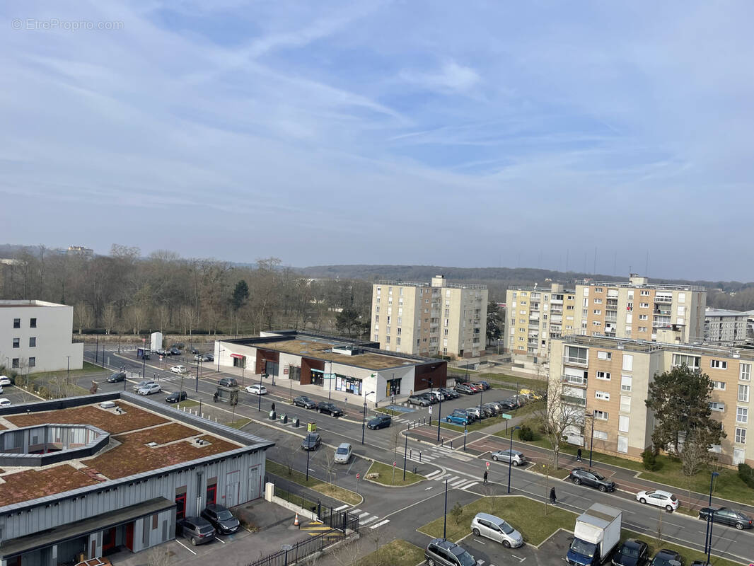 Appartement à DAMMARIE-LES-LYS