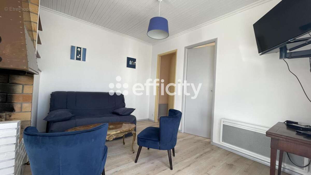 Maison à LA BREE-LES-BAINS