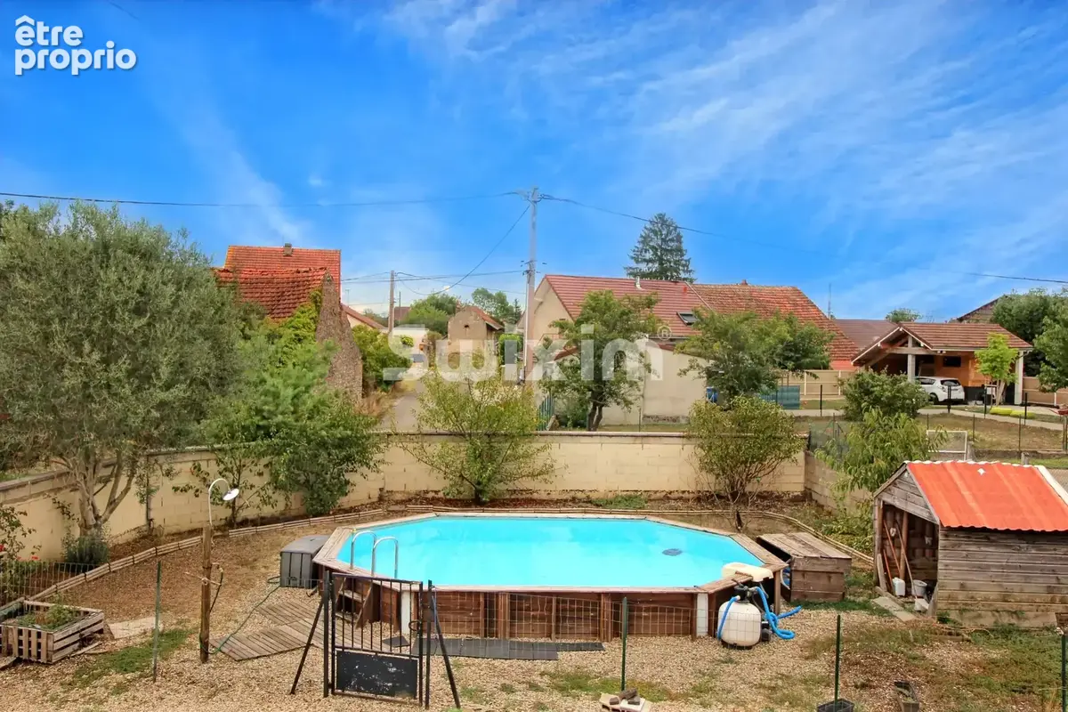 Grande maison familiale de 254 m² à Chaussin - photo 10