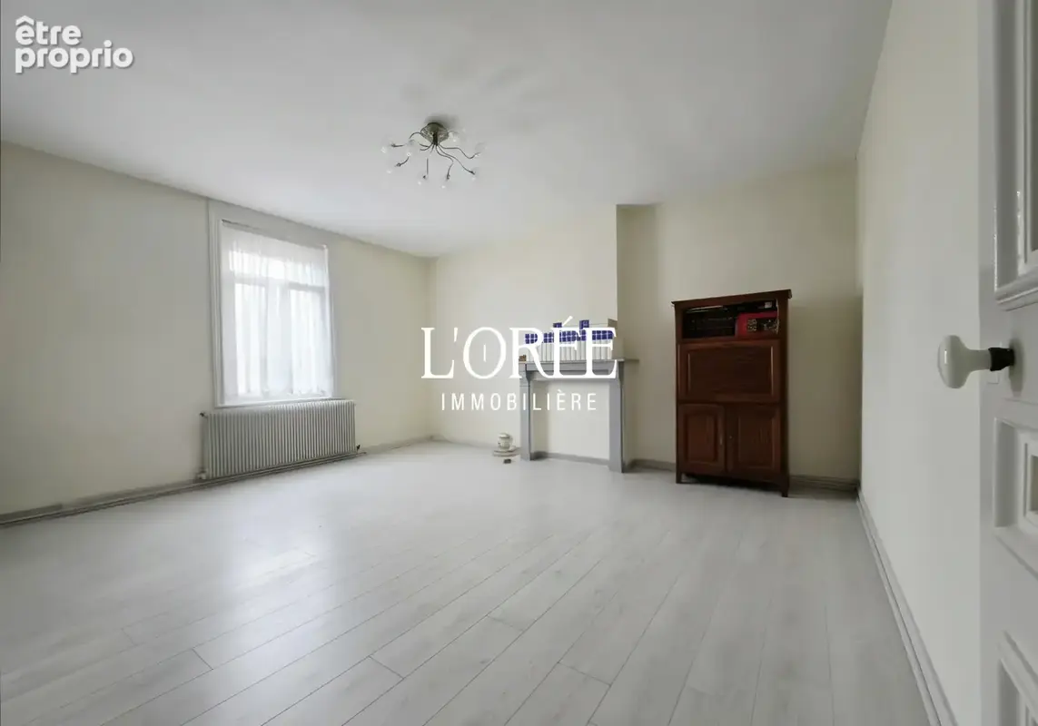 Maison style bourgeois - 146 m2 - 3 chambres - jardin - garage + atelier - photo 8