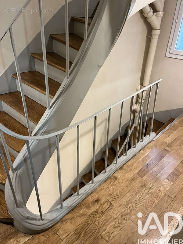 Photo 8 - Appartement à PARIS-3E