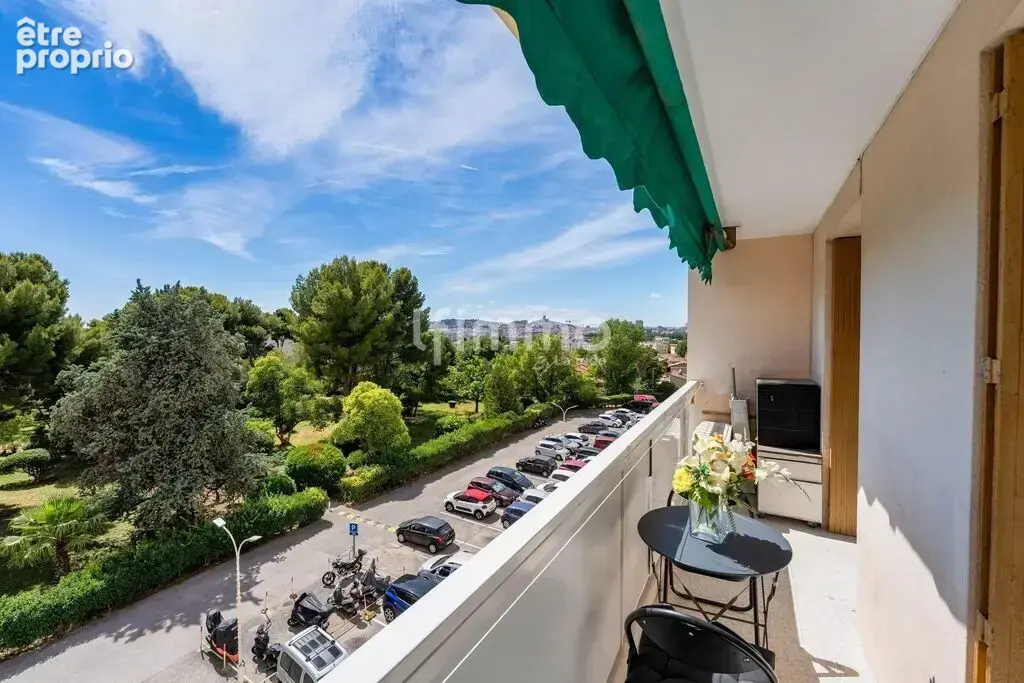 Appartement T4 de 75m2 - Saint Tronc 13010 - photo 4