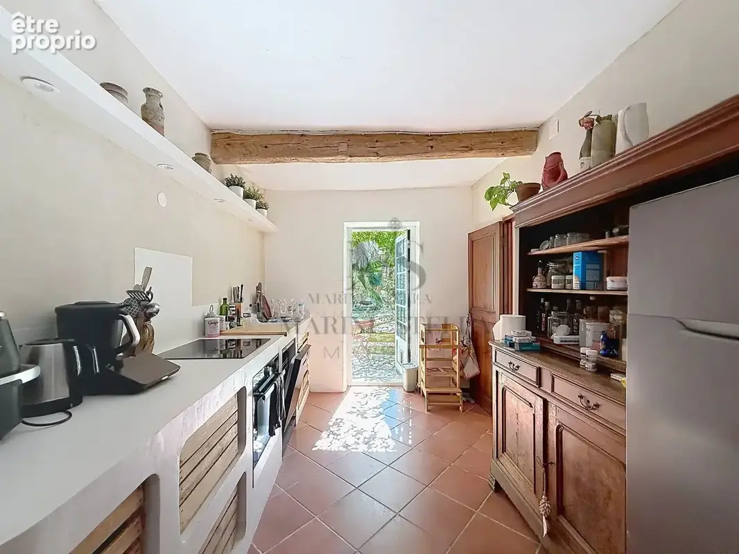 Maison de ville avec studio locatif - centre-ville de maureilhan - photo 5