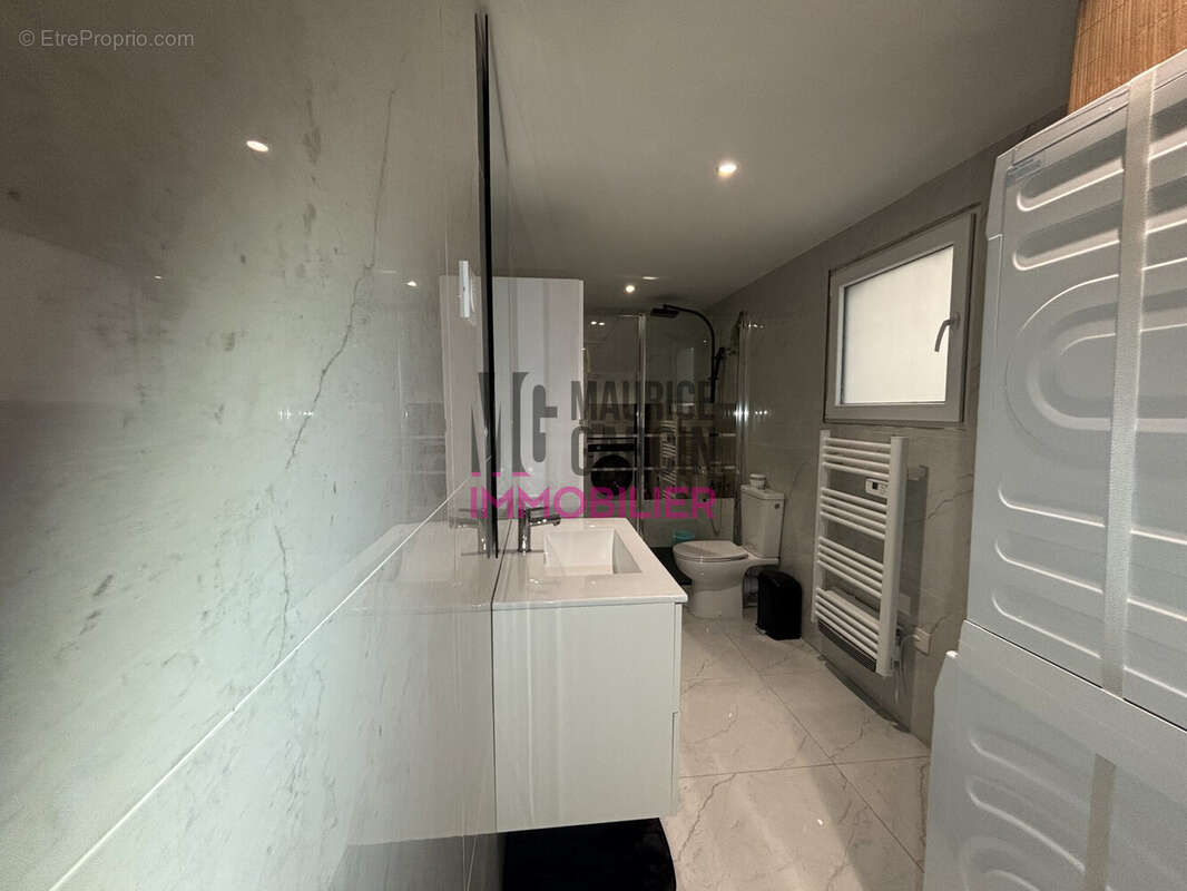 Appartement à BOLLENE