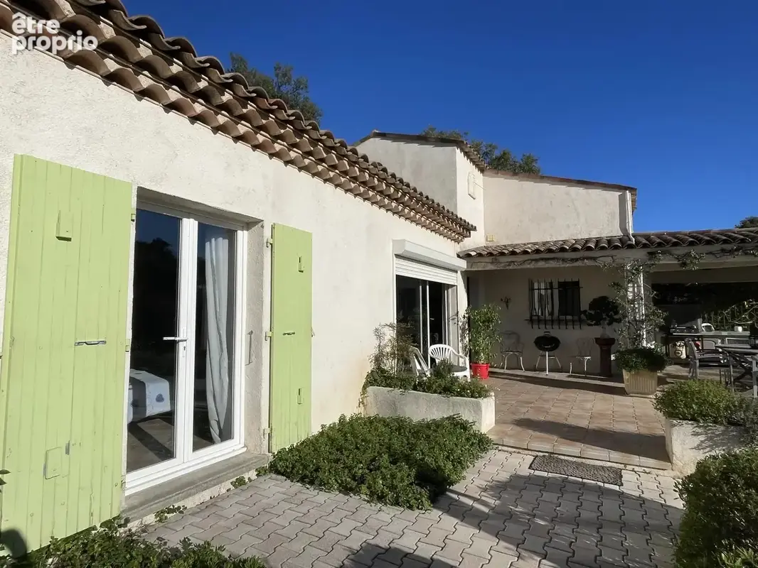 Villa de plain pied avec piscine et vue dégagée - photo 27