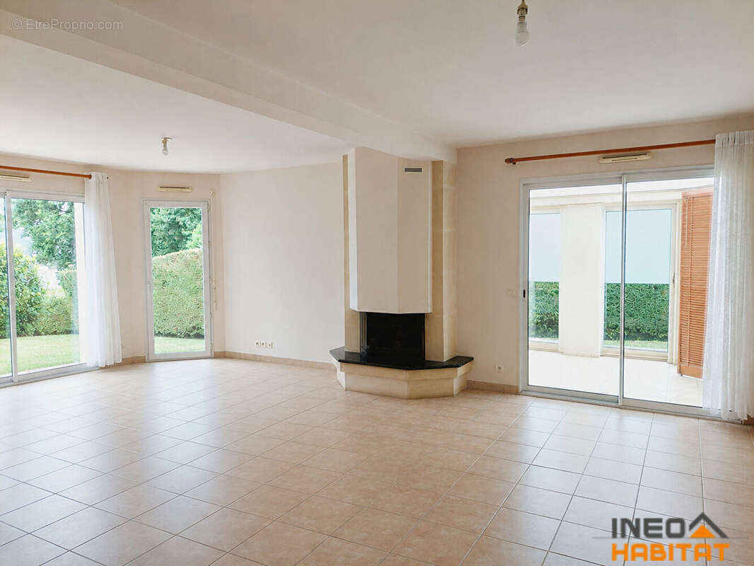 Maison indépendante de 144 m² - photo 2