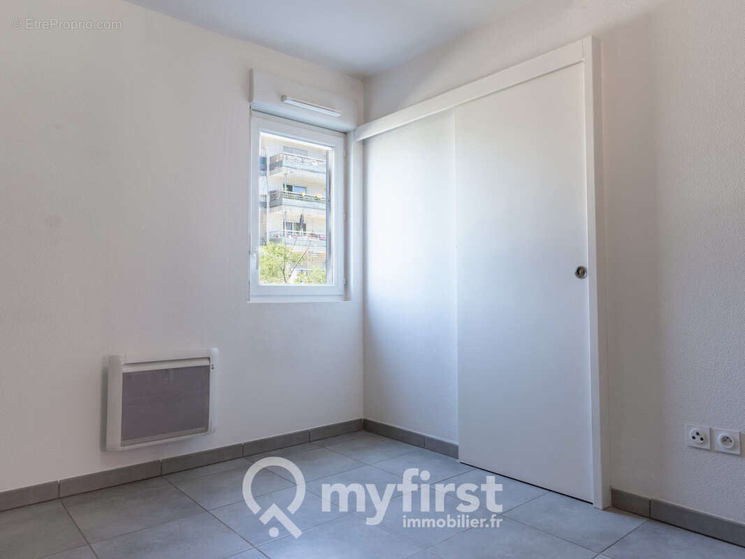 Appartement à LA VALETTE-DU-VAR