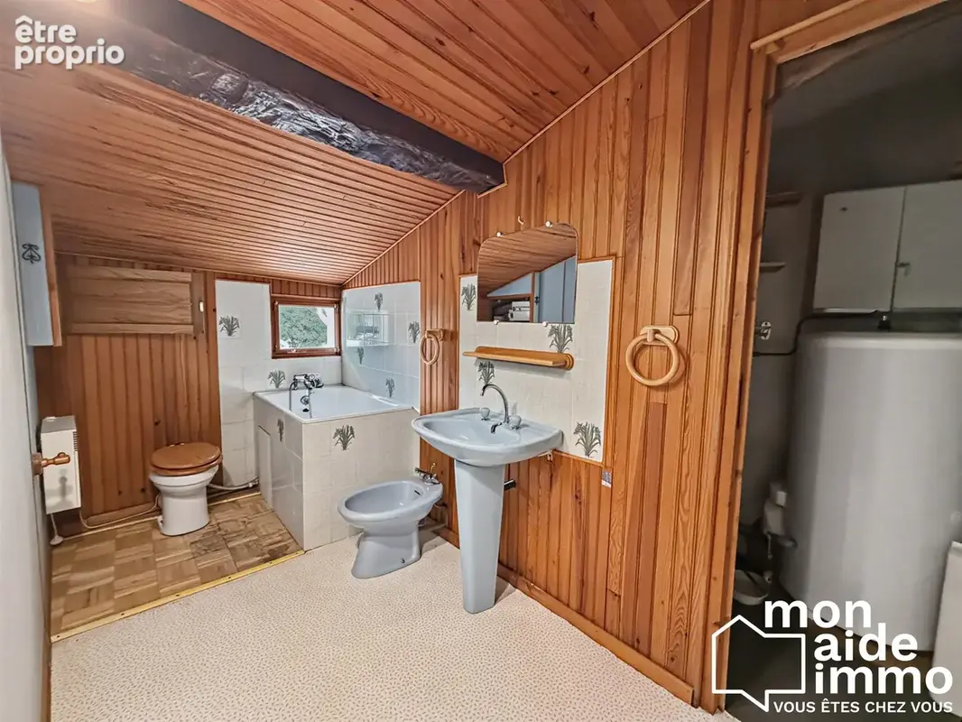 Maison 128 m² à Coutras  - photo 9