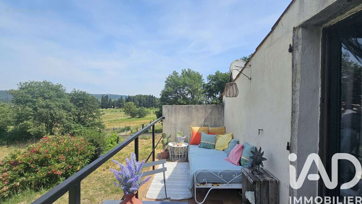 Maison 125 m² à Bagnols-Sur-Ceze  - photo 2