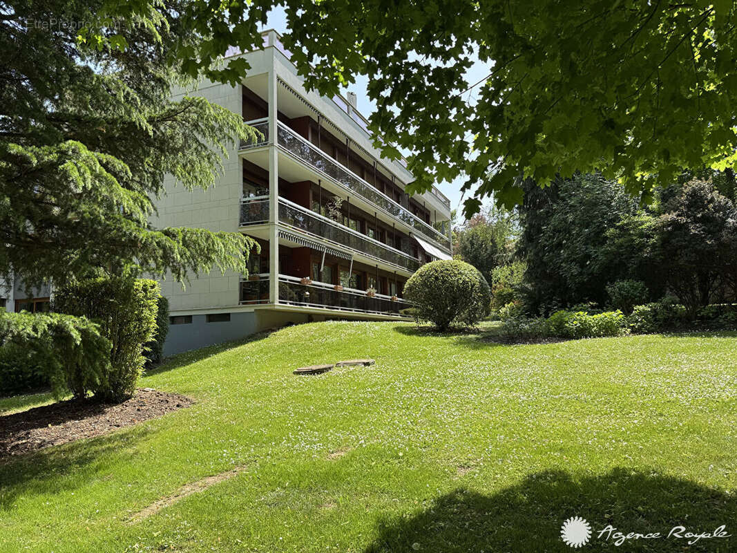Appartement à SAINT-GERMAIN-EN-LAYE