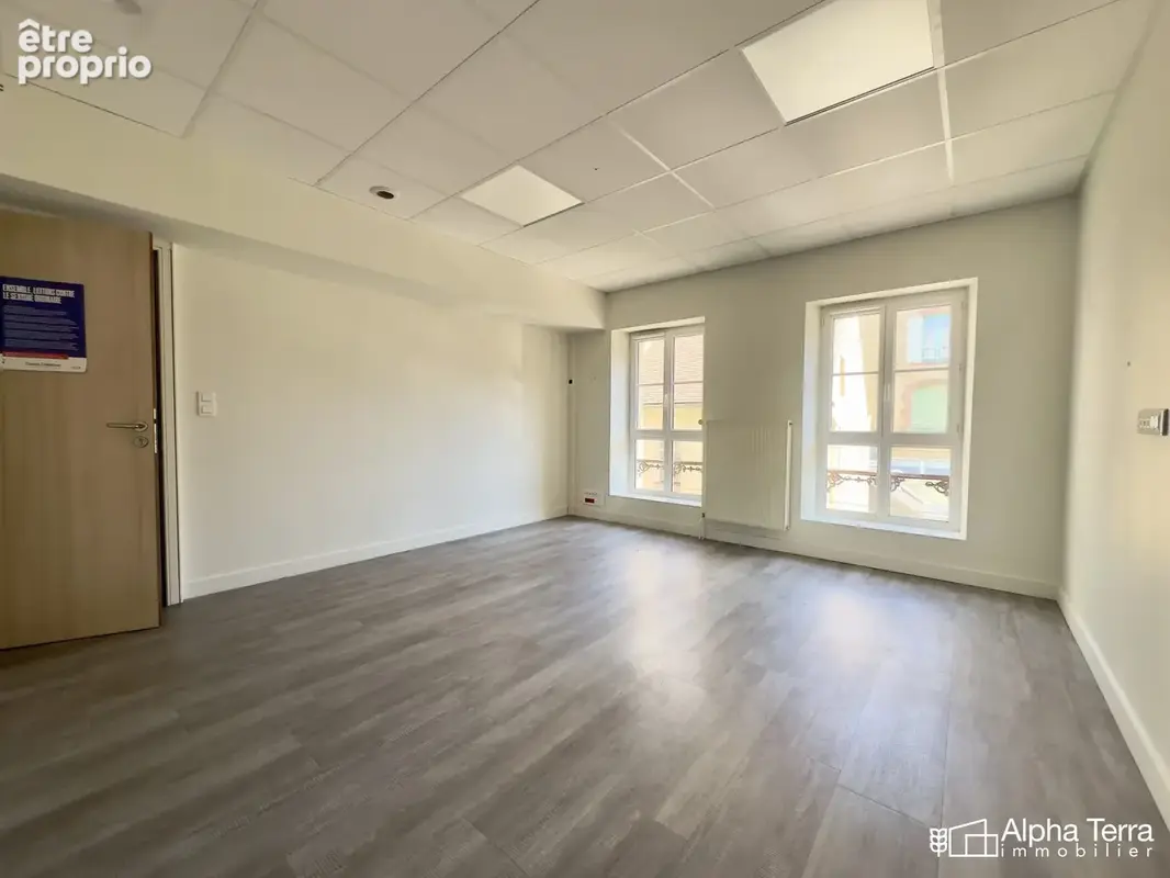 Commerce 209 m² à Douvres-La-Delivrande  - photo 7