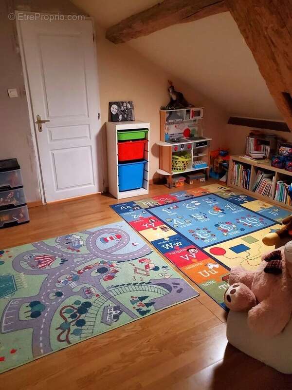 Maison à BOISCOMMUN