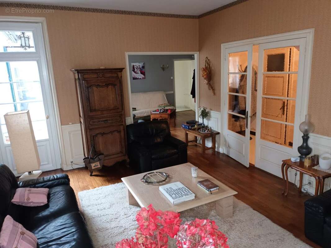 Maison à MONTCEAU-LES-MINES