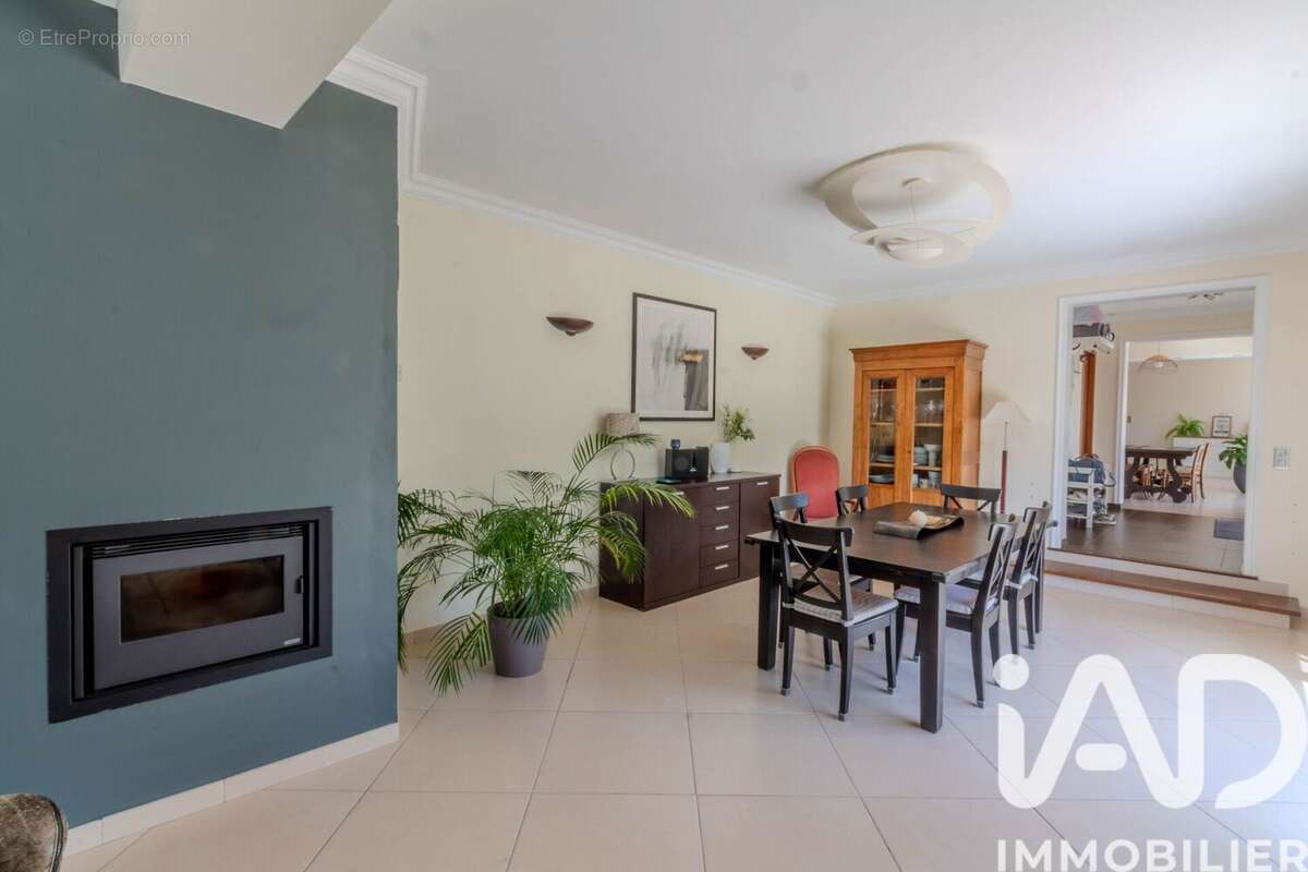 Maison 194 m² à Bourron-Marlotte  - photo 5