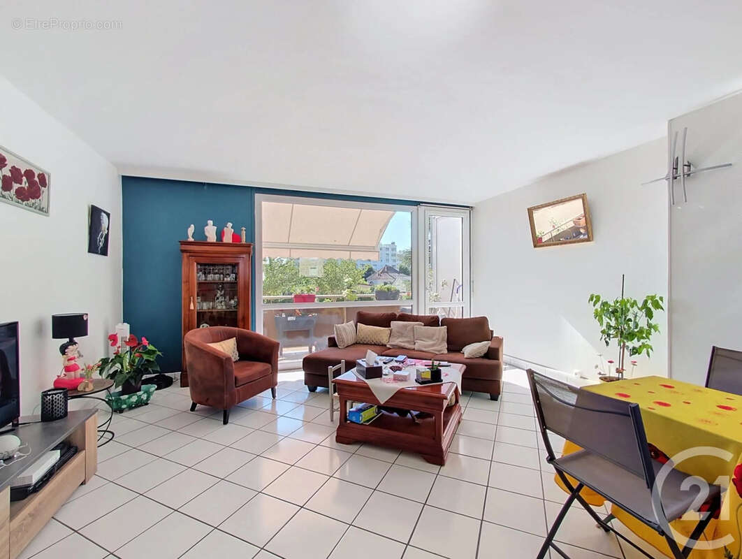 Appartement 67 m² à Melun  - photo 2