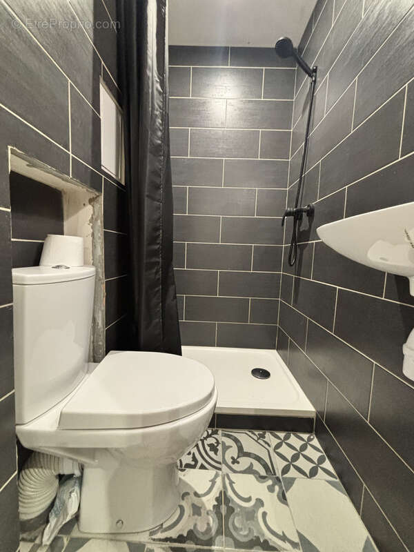 Appartement à MARSEILLE-5E