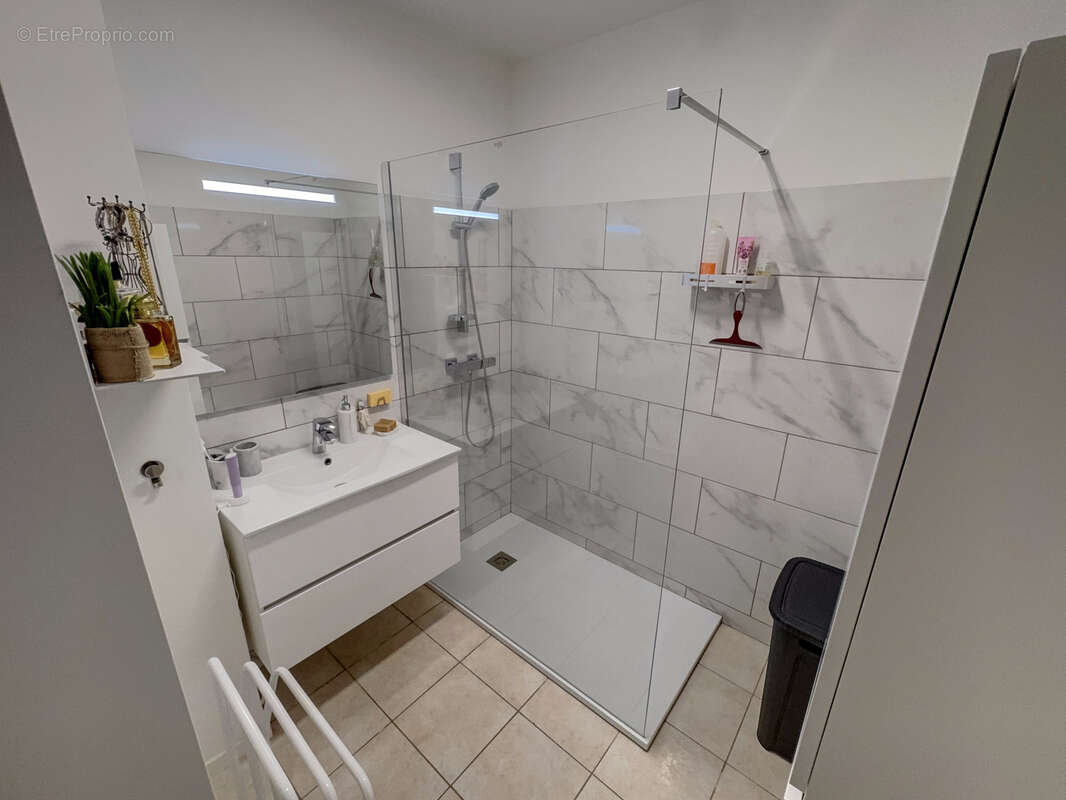 Appartement à SAN-NICOLAO