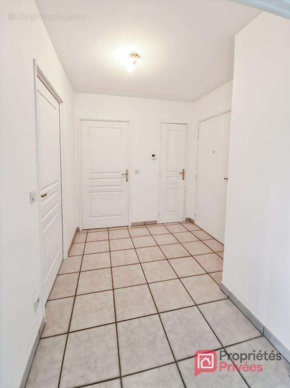 Appartement à LYON-8E