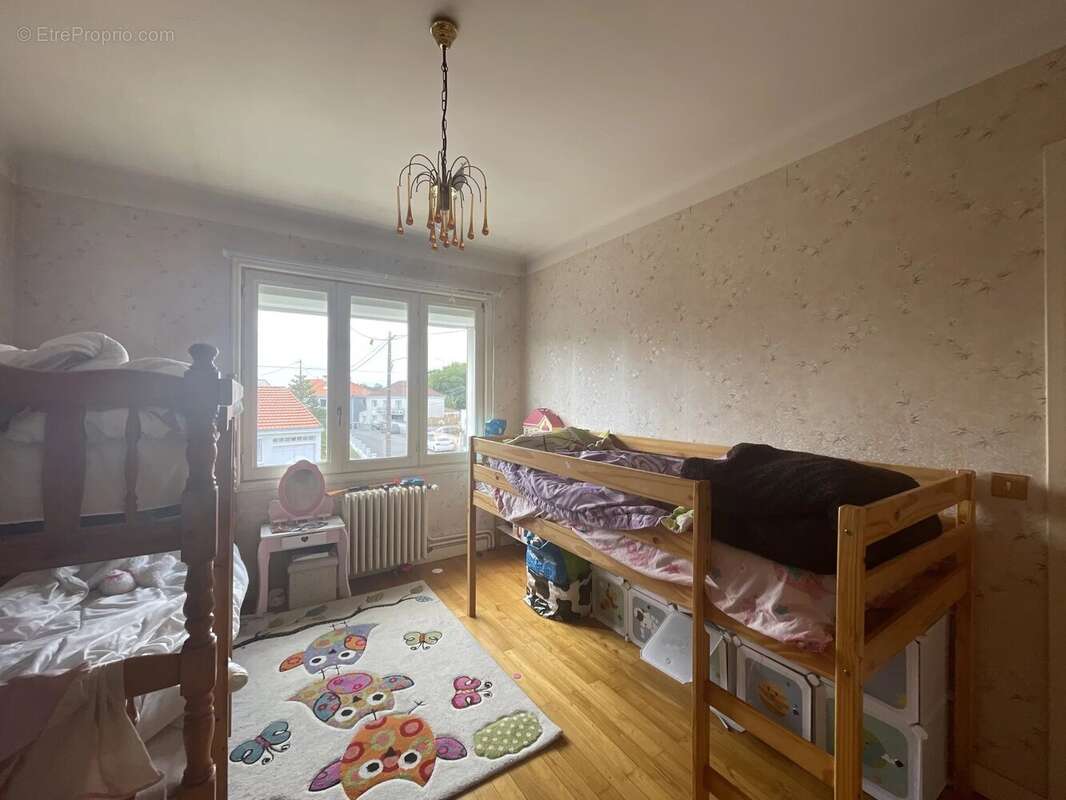 Maison à SAINT-SEBASTIEN-SUR-LOIRE