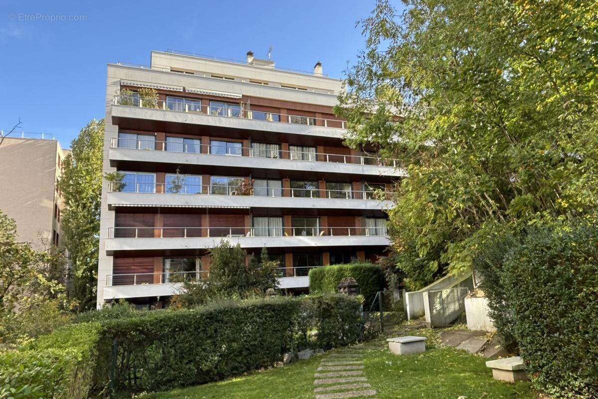 Appartement à SEVRES